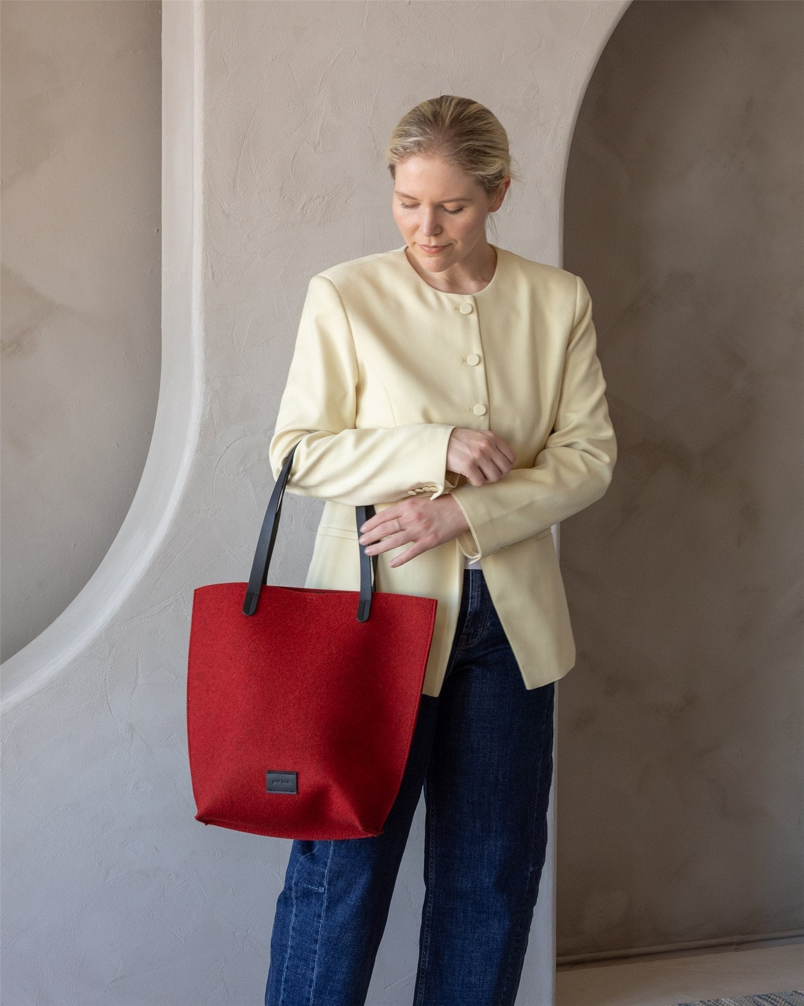 Hana Merino Wool Tote | Cherry