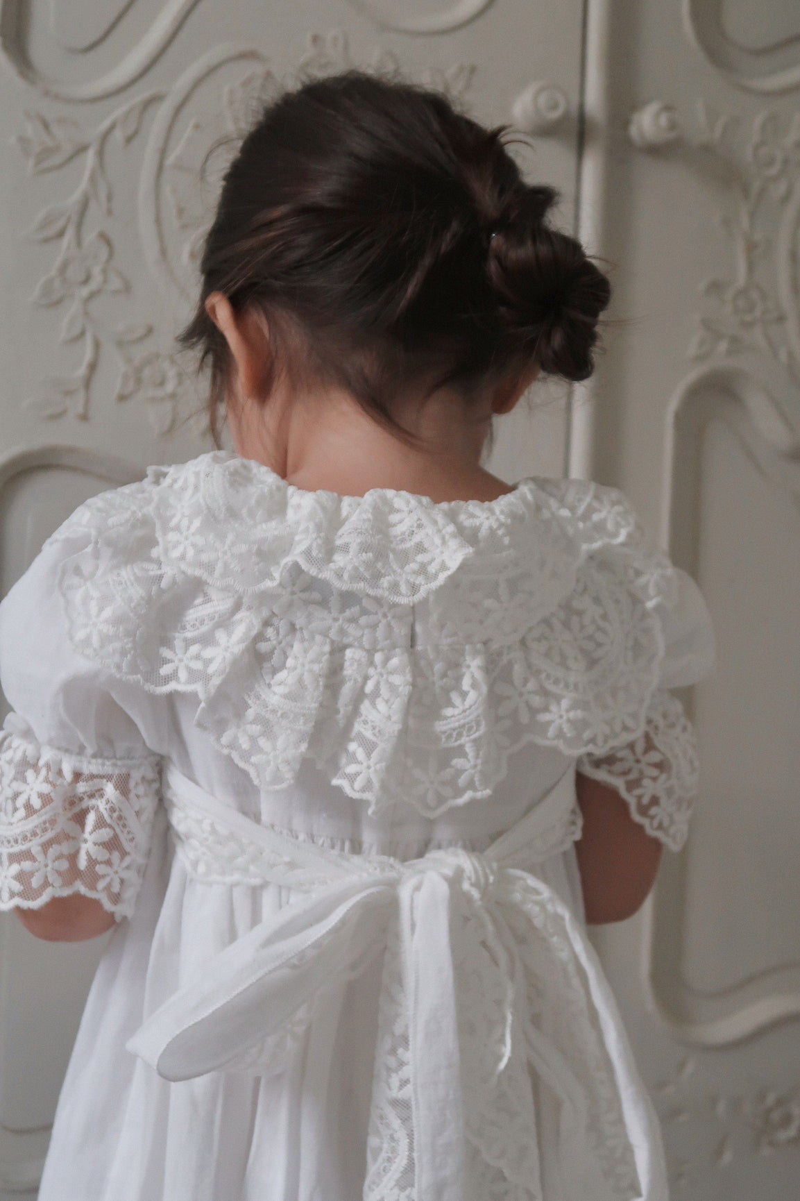 Girl | Katherine Embroidered Linen Dress | White