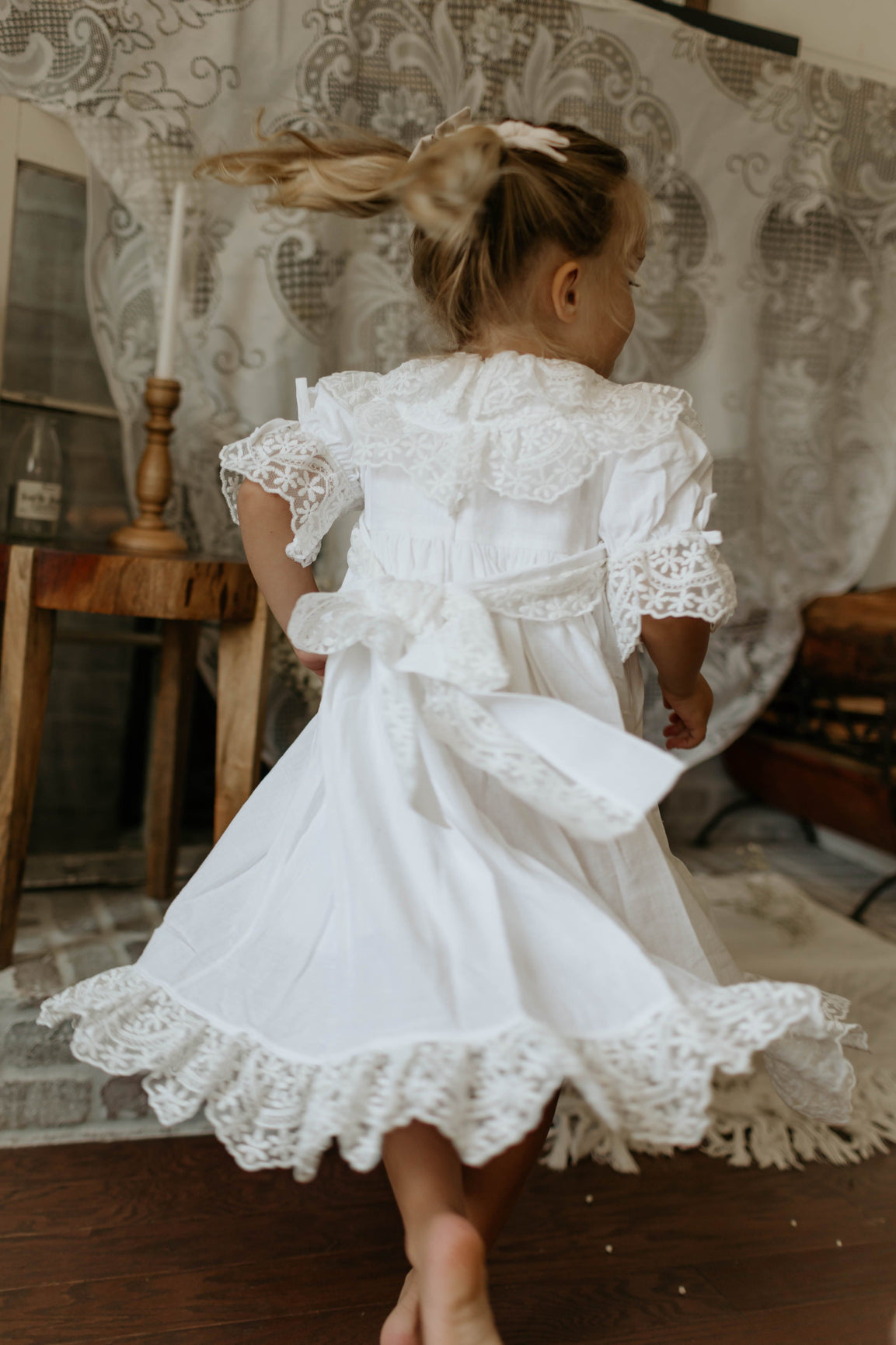 Girl | Katherine Embroidered Linen Dress | White