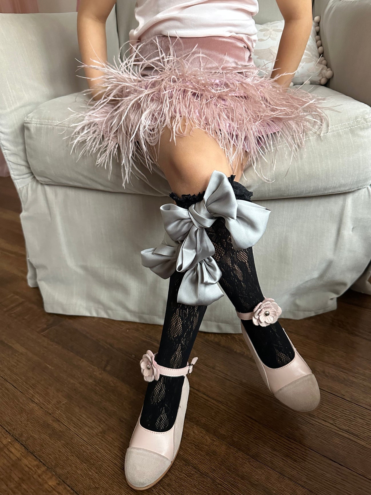 Girl | Lola Lace Socks with Satin Bows Bow | Black x Silver