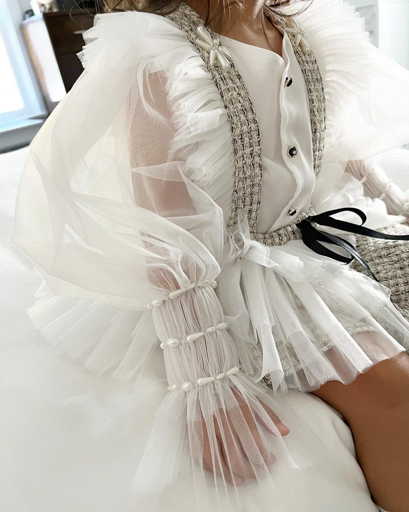 Girl | Vera Tweed Blouse and Skirt Set | White x Gray
