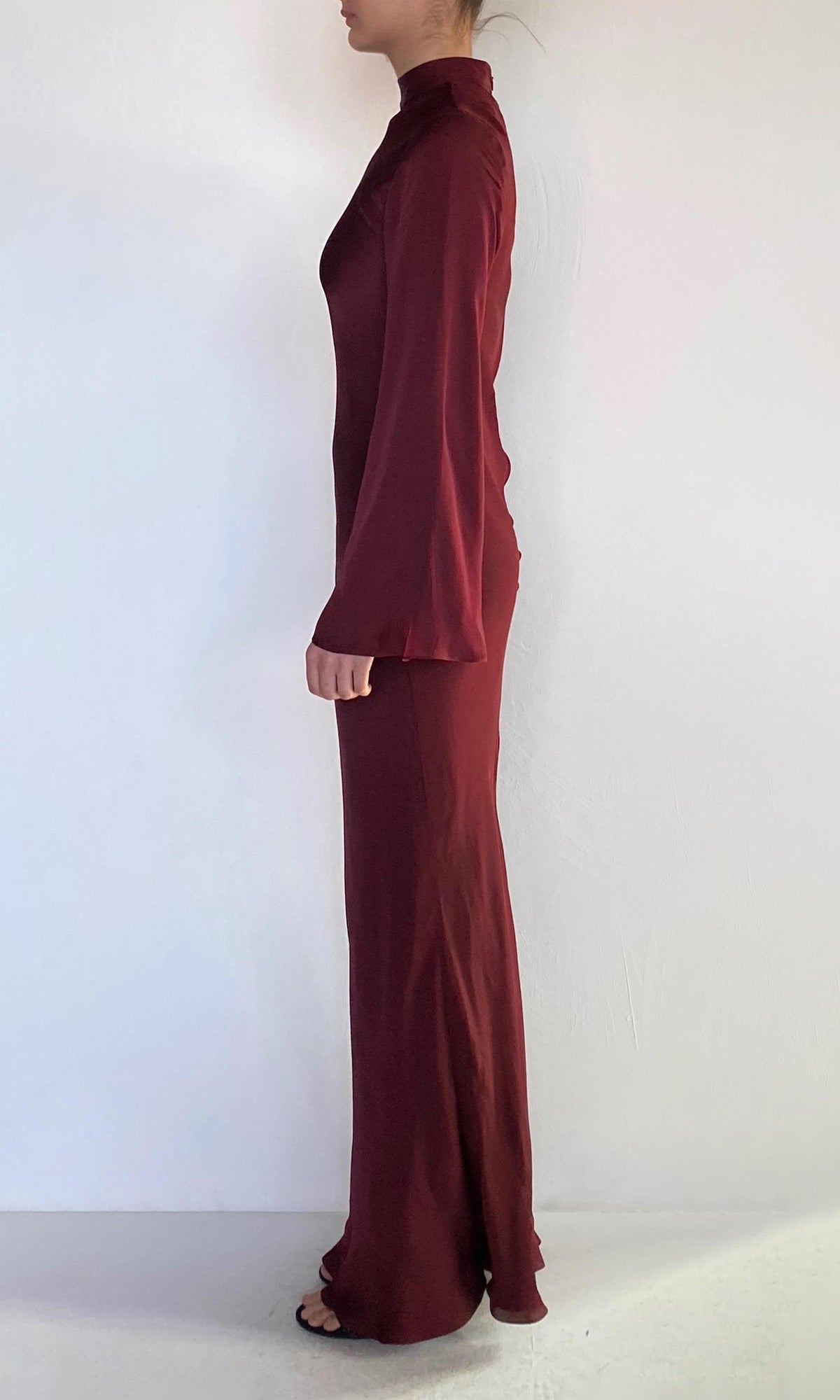 Hemant And Nandita | Aayu Viscose Satin Baised Maxi Dress With Mock Neck | Burgundy