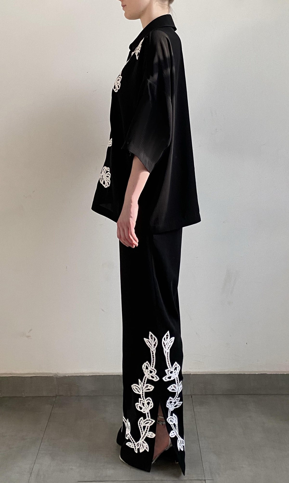 Womens | Daha Polyester Crepe Pants - II | Black White