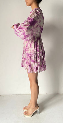Hemant & Nandita | Marbel Short Dress | White/Purple