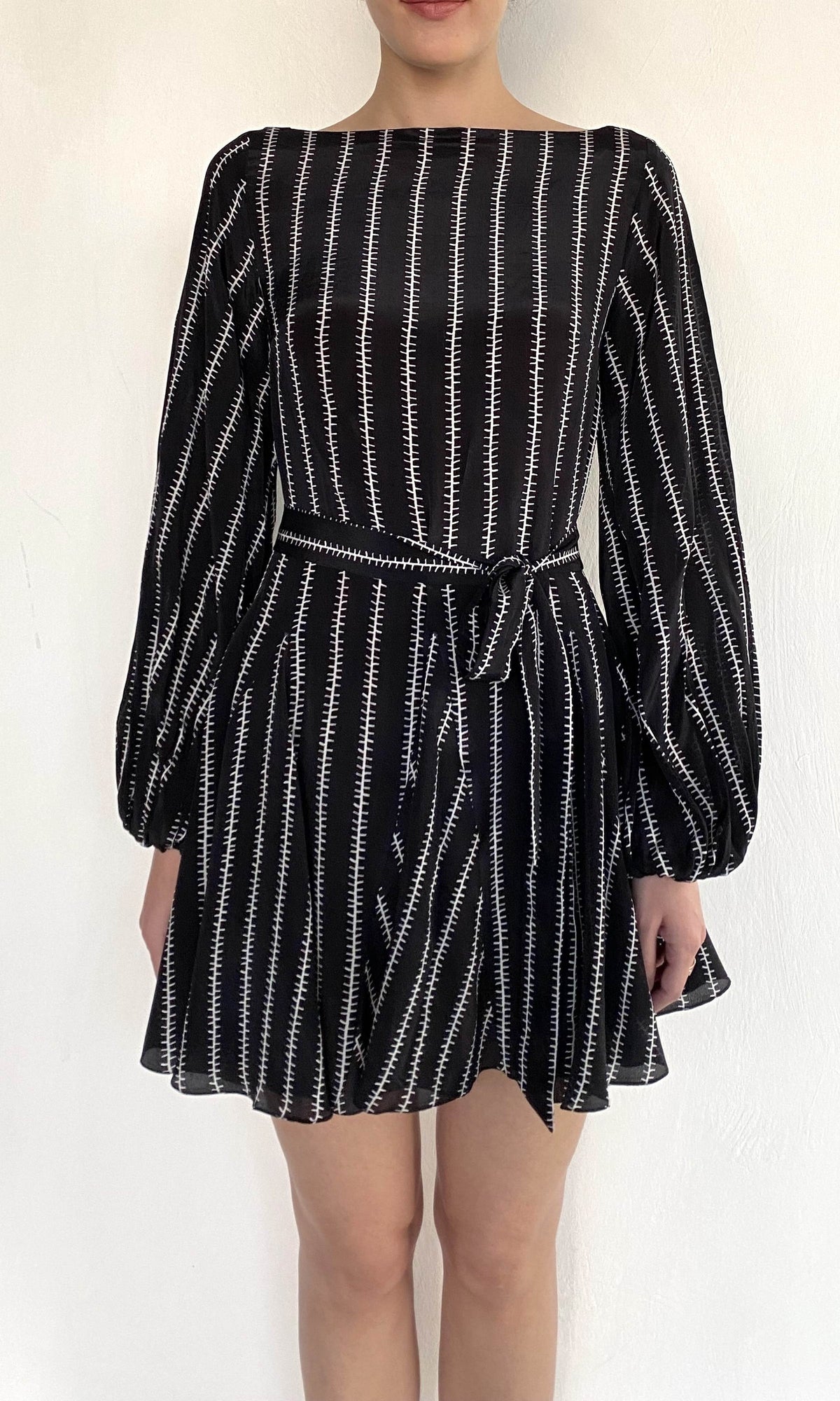 Hemant And Nandita | Rekh Viscose Crepe Mini Dress With Tie Up Belt | Black
