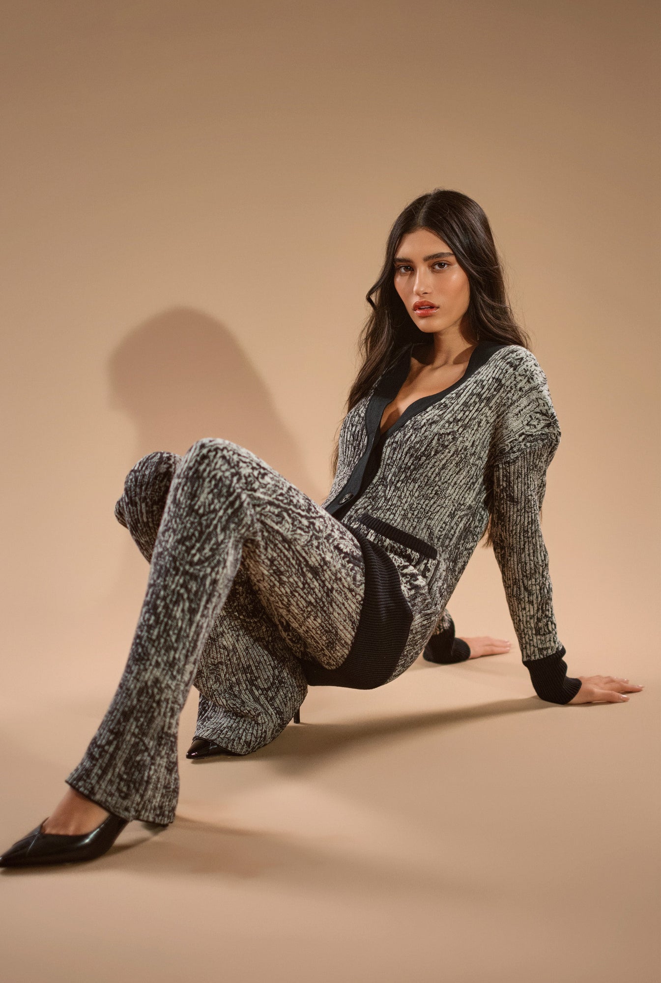 Flared Pants | Black/White