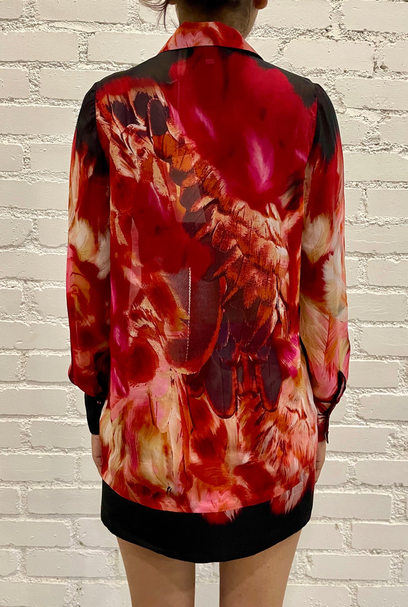 Rococo Sand | Shia Shirt | Black/Red