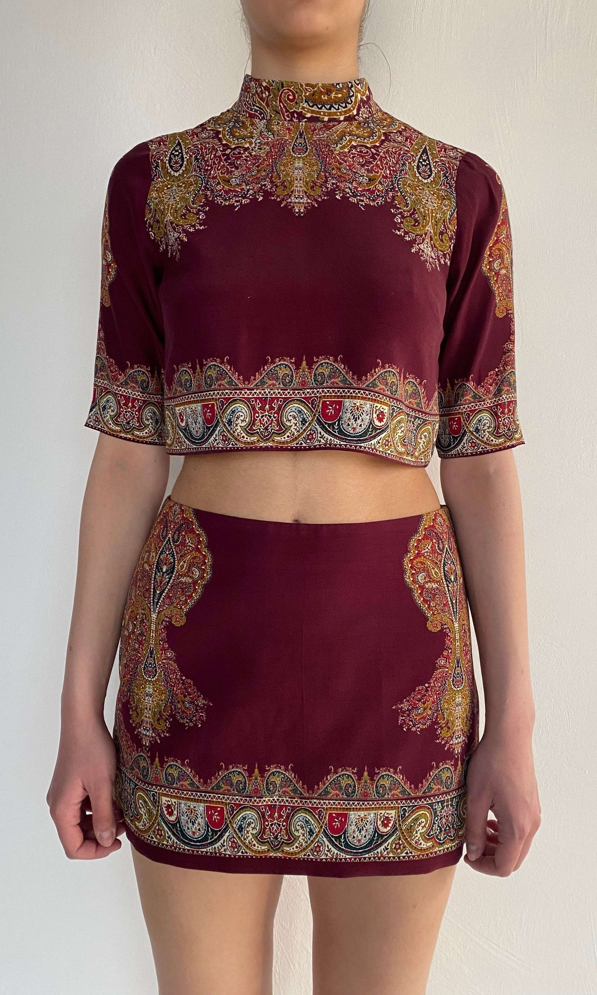 Hemant And Nandita | Shifa Viscose Heavy Crepe Boxy Top | Burgundy