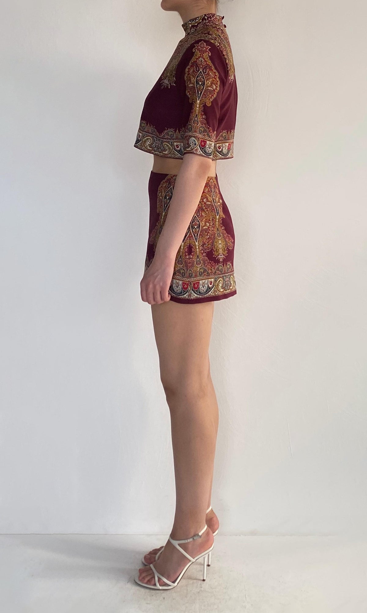 Hemant And Nandita | Shifa Viscose Heavy Crepe Boxy Top | Burgundy