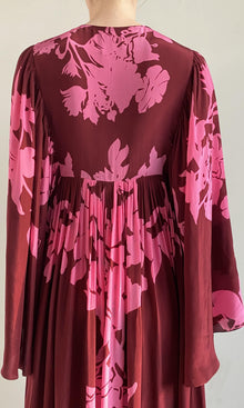 Hemant And Nandita | Tehr Viscose Crepe Maxi Kaftan | Black Magenta
