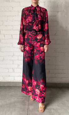 Hemant And Nandita | Zina Viscose Georgette Lurex Dobby Blouse With Slip | Black Magenta