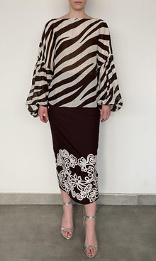 Hemant And Nandita | Zuba Linen Orgenza Top | Zebra Print