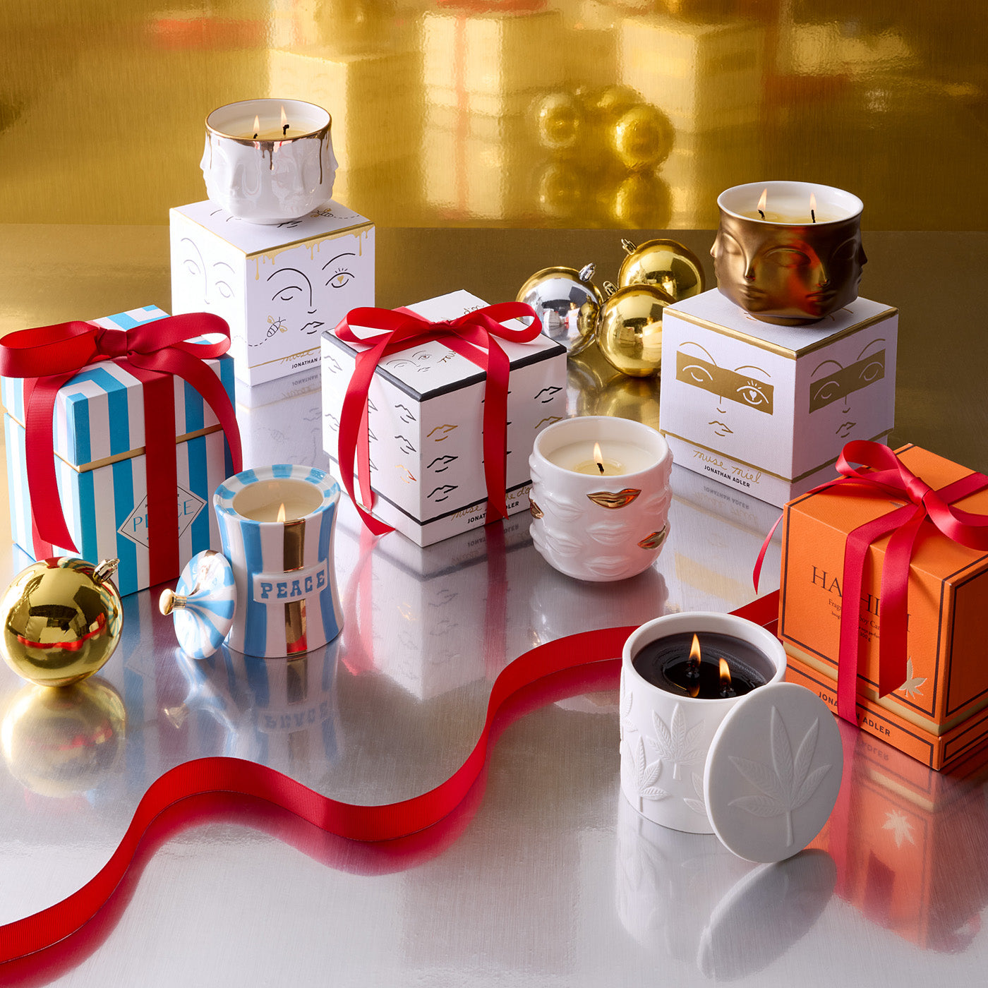 Muse Bouche Dor Candle - holiday shot