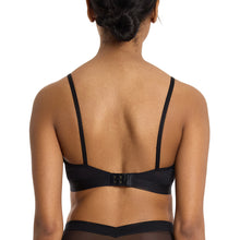 Mesh Triangle Bralette | Black