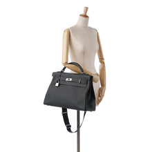 Hermes | Pre-Owned Togo Maxi Kelly 42 - II | Black