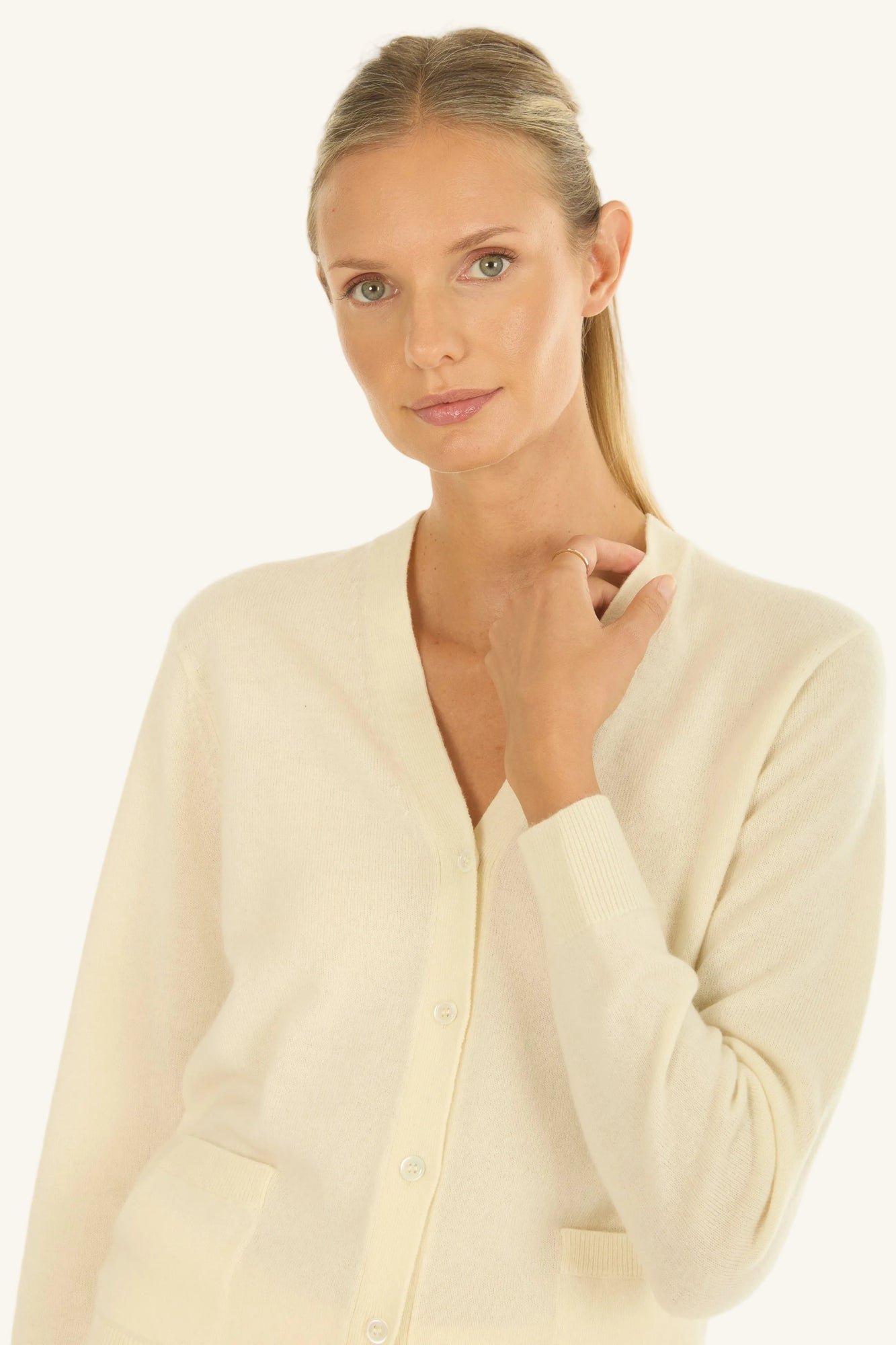 Jacqueline Cardigan | Vintage Creme