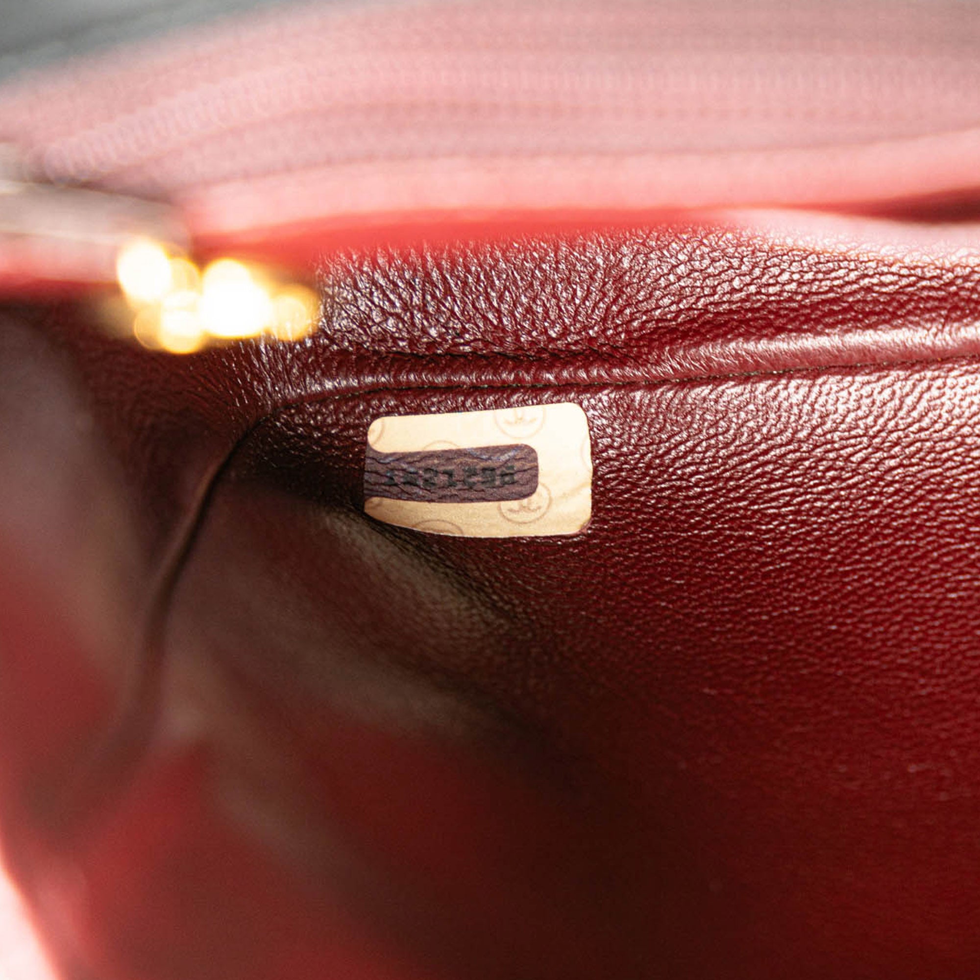 Chanel | Pre-Owned Small Square Quilted Lambskin Flap - II | Black