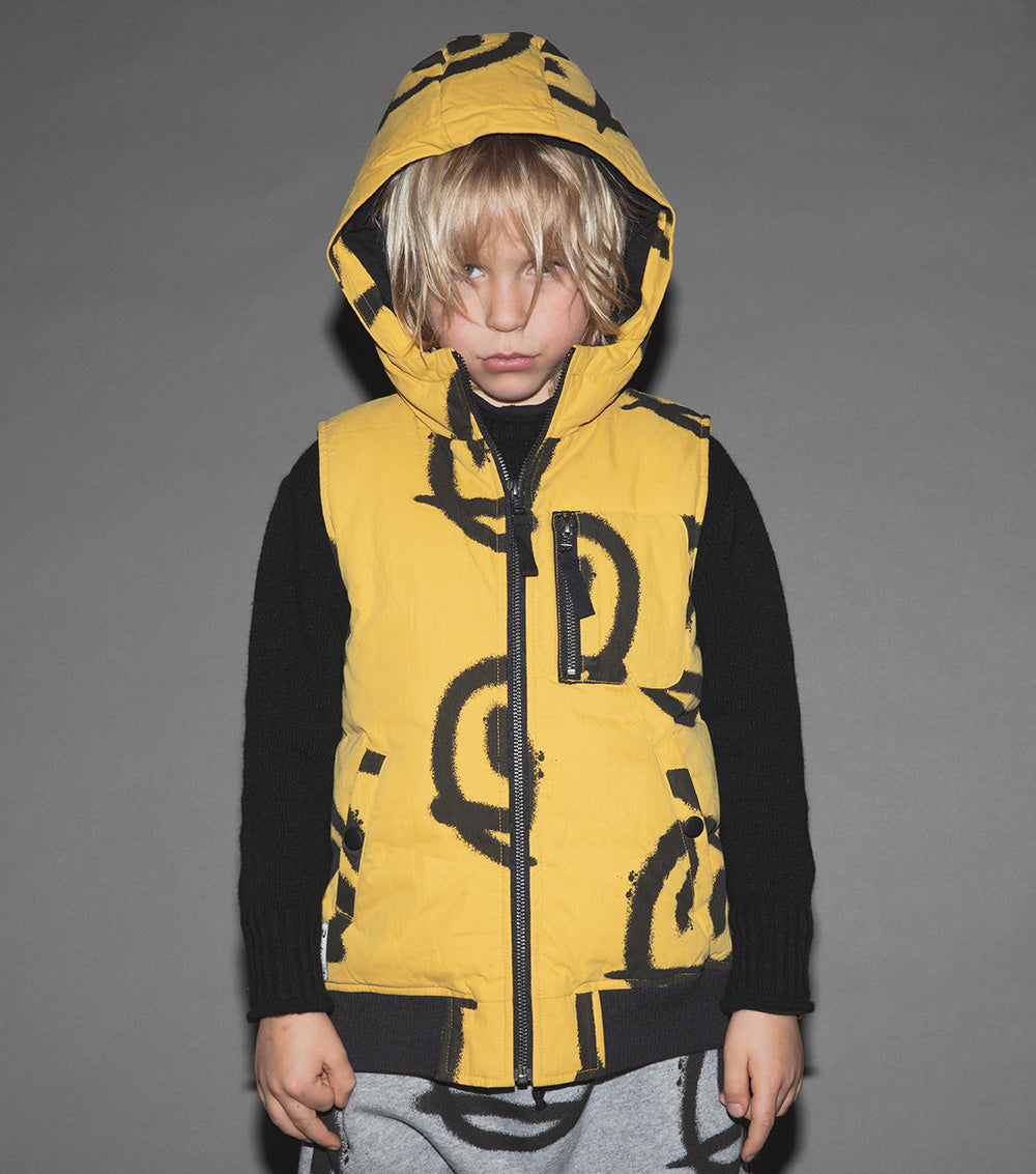 Kid | Sprayed Smiles Down Vest | Lava Yellow
