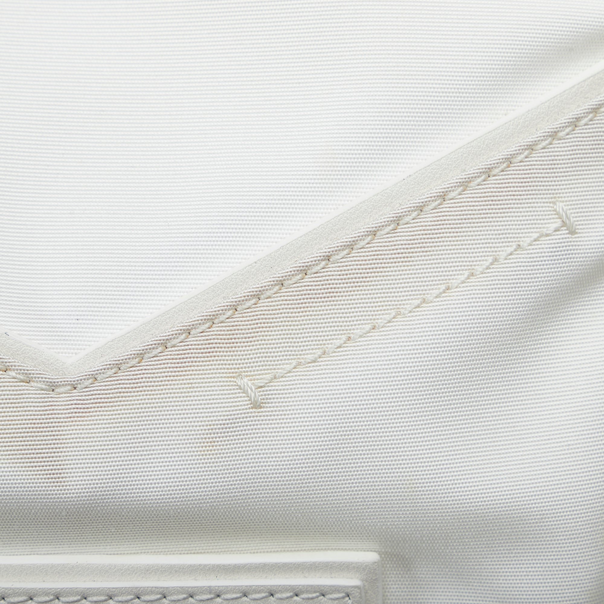 Givenchy | Pre-Owned Downtown Bow Backpack | White