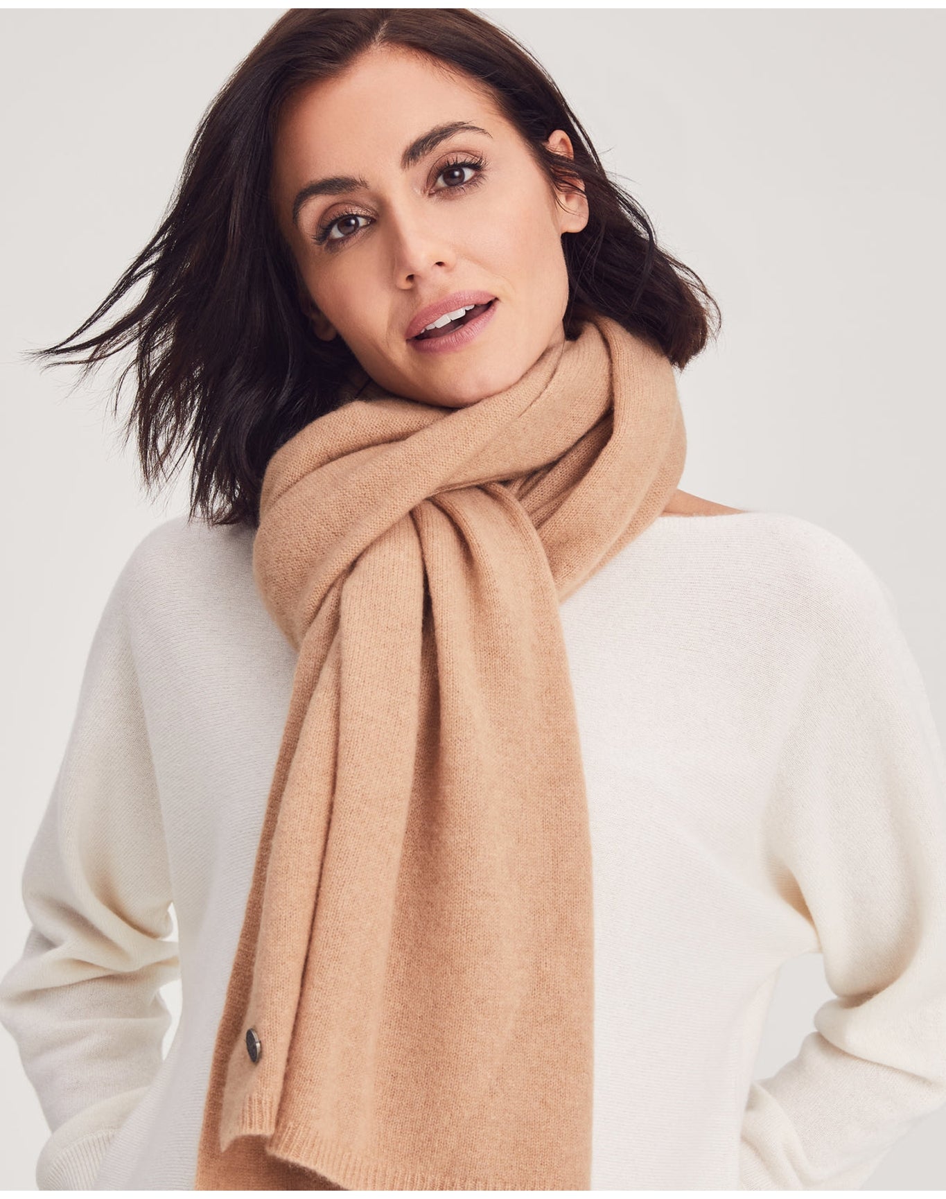 Nomad1942 | Unisex | Kennedy Cashmere Travel Wrap | Camel