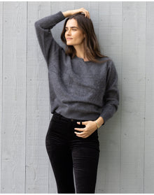 Nomad1942 | Women | Brushed Cashmere Sedgwick Sweater | Asphalt