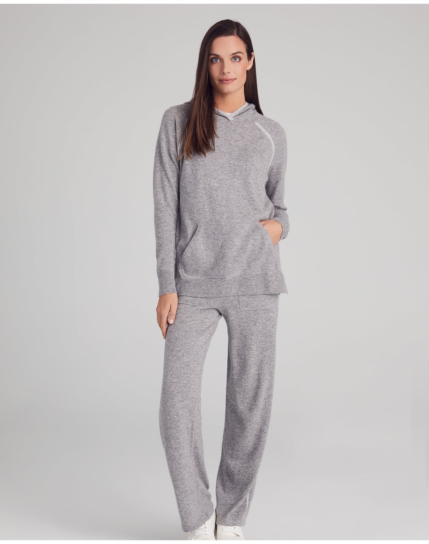 Nomad1942 | Women | Tribeca Cashmere Hoodie | Cobblestone