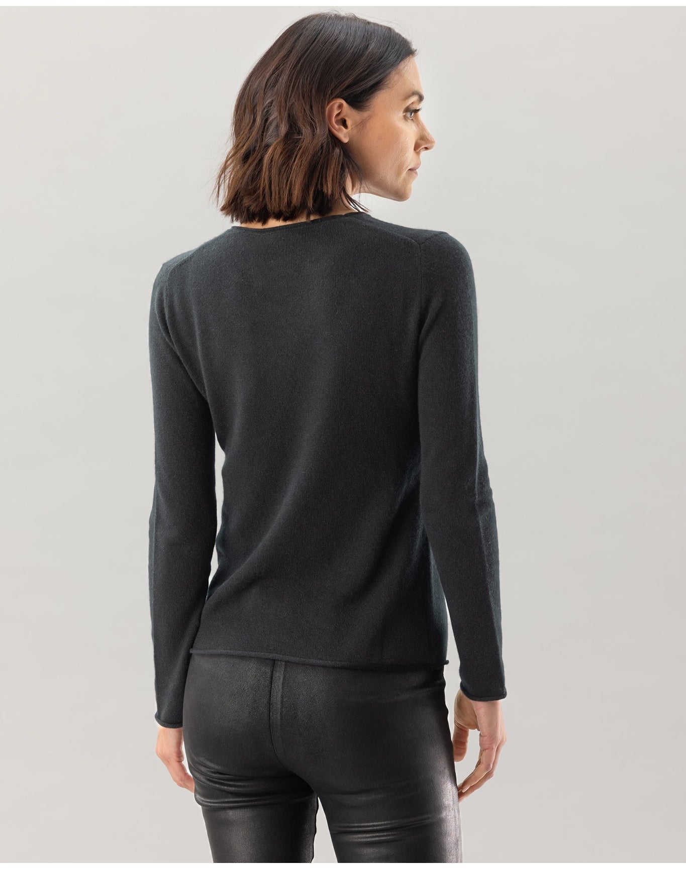 Nomad1942 | Women | Women's Crewneck Sweater | Black