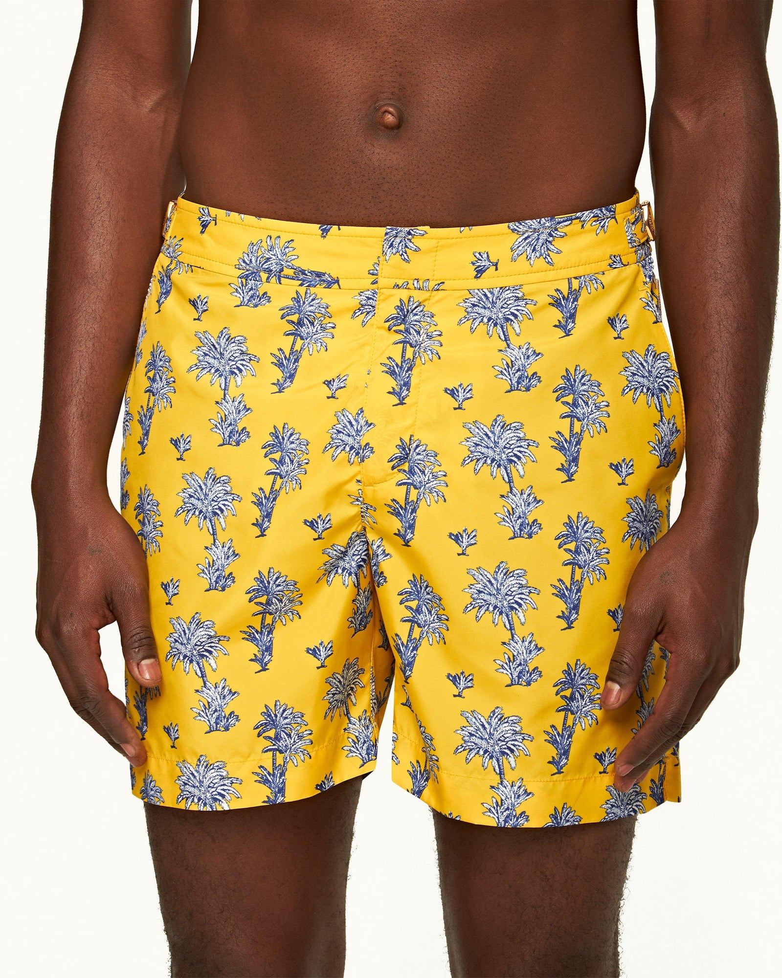 Bulldog Toucan Palm Repeat Mid-Length Swim Shorts | Toucan