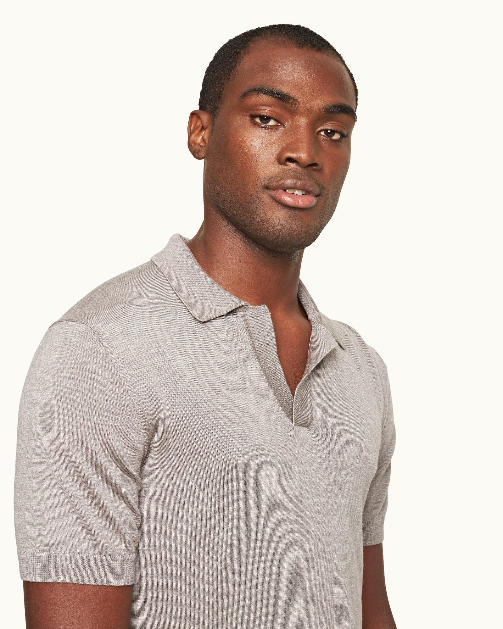Horton Silk Tailored Fit Merino-Silk Knit Polo Shirt In Demille Grey | Demille Grey