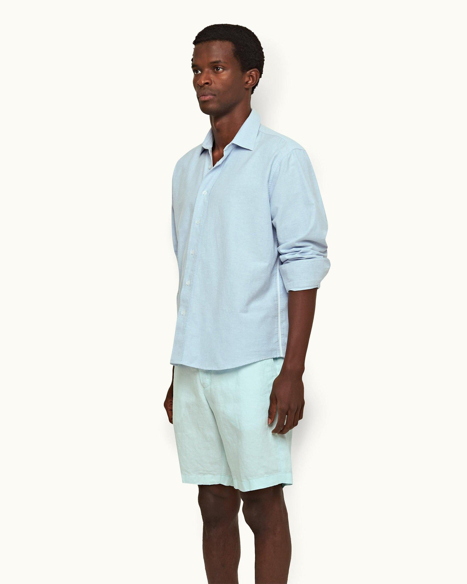 Norwich Linen Clear Sky Tailored Fit Washed Linen Shorts | Clear Sky