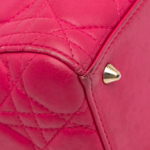 Dior | Pre-Owned Medium Lambskin Cannage Lady | Pink/Dark Pink