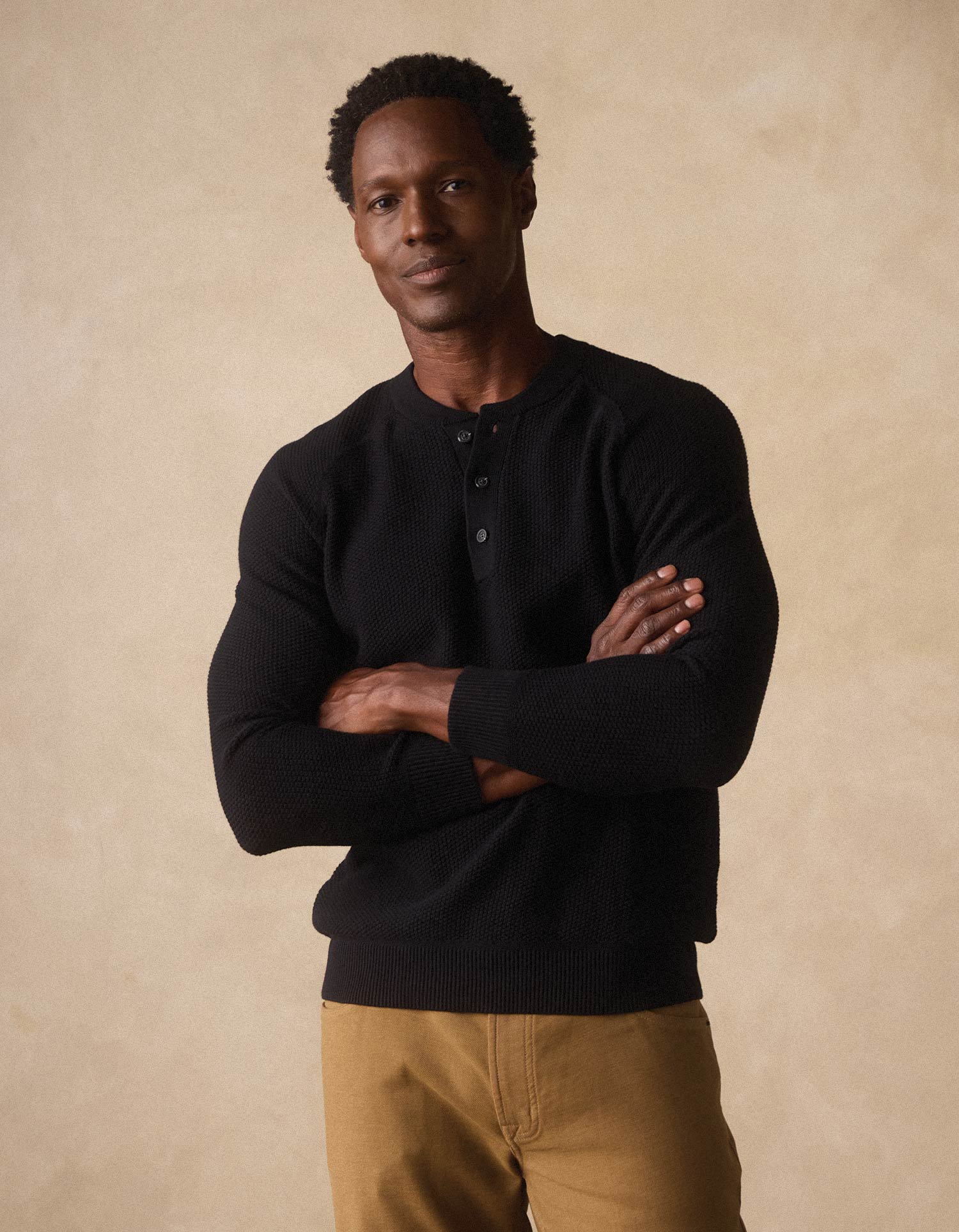 Men | COOLMAX® Textured Sweater Henley | Black