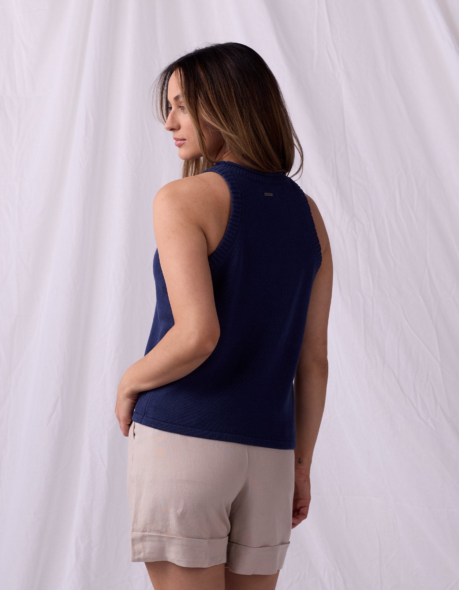 Women | Wanderlust Hi-Neck Tank | Navy