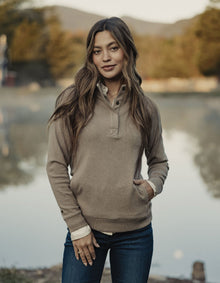 Women | Puremeso Weekend Snap Pullover | Taupe
