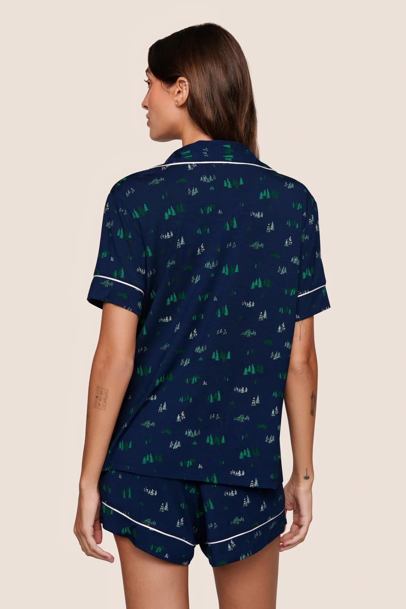 Model is wearing Gisele Printed TENCEL Modal Relaxed Short PJ Set  in Forest Pine Navy/Ivory