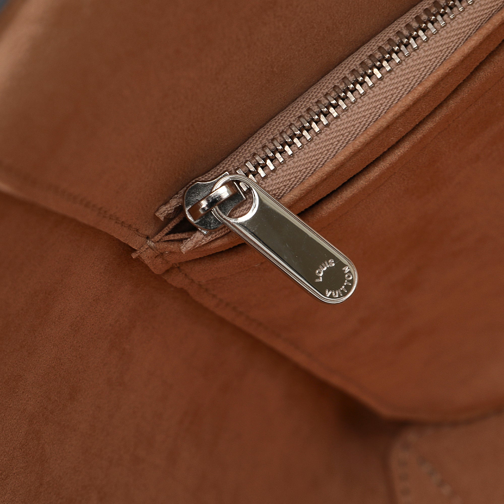 Louis Vuitton | Pre-Owned LockMe Cabas | Brown/Beige