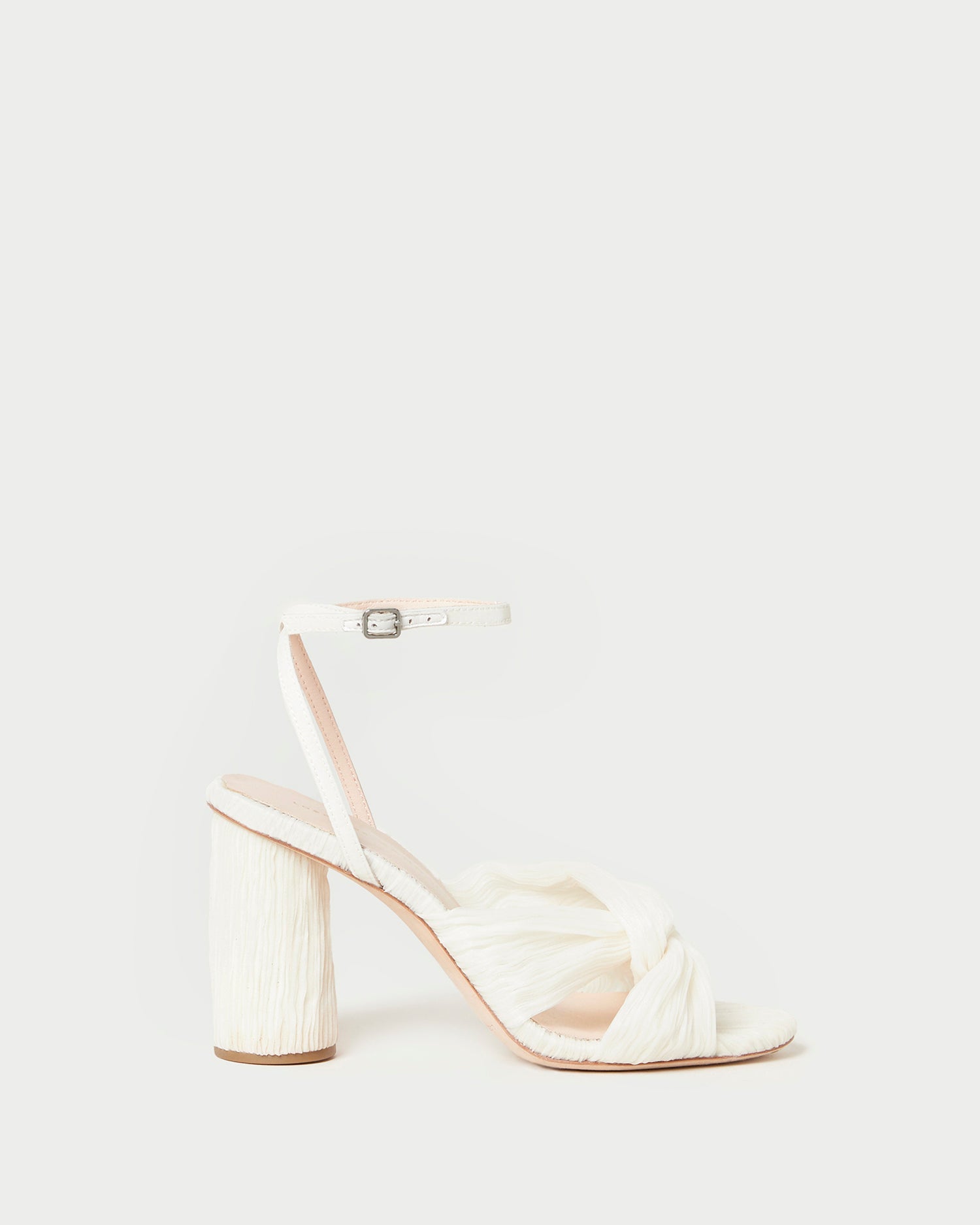 Pleated Twist Sandal | Pearl