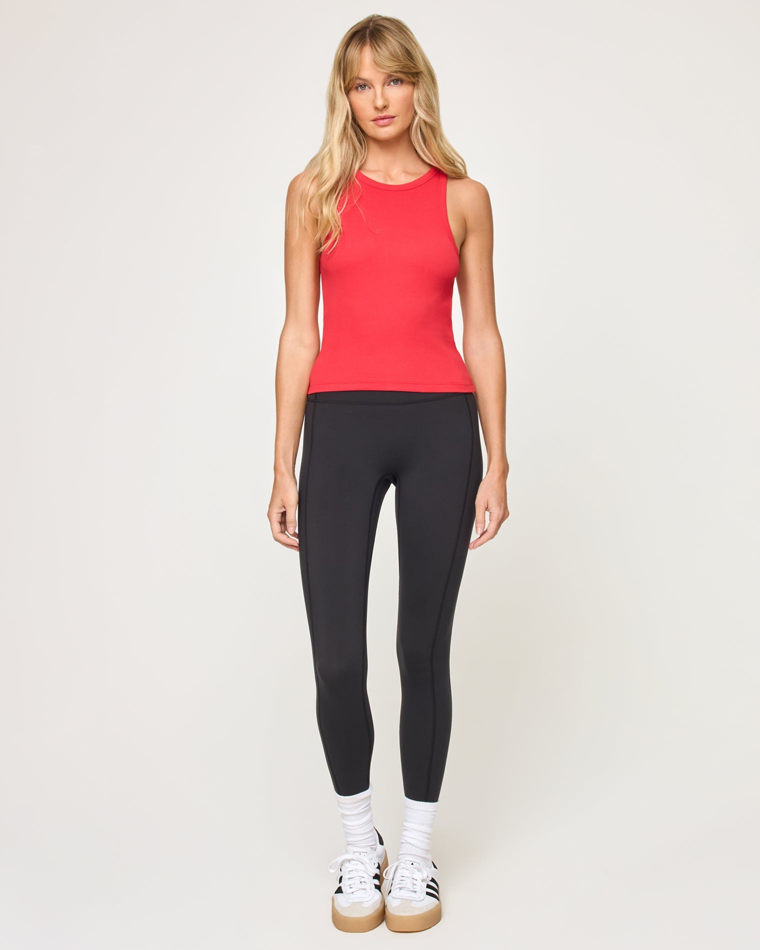 Flame | Model: Lura (size: S) | Hover