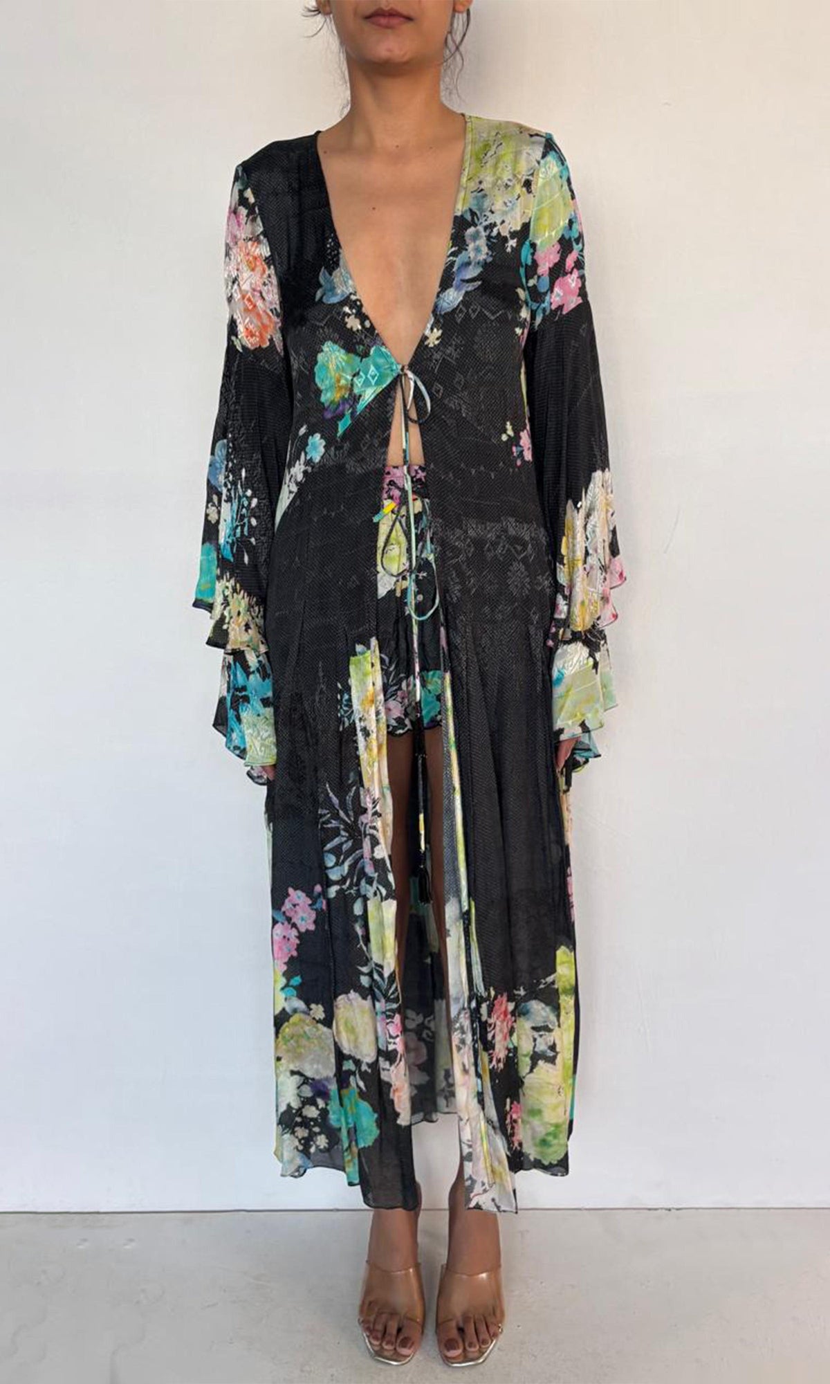 Rococo Sand | Aita Viscose Crepe Jacquard Cape | Black