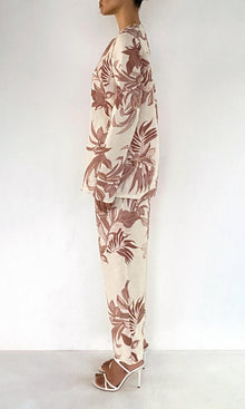 Rococo Sand | Cali Thin Linen Cotton V-Neck Top | Off-White Brown