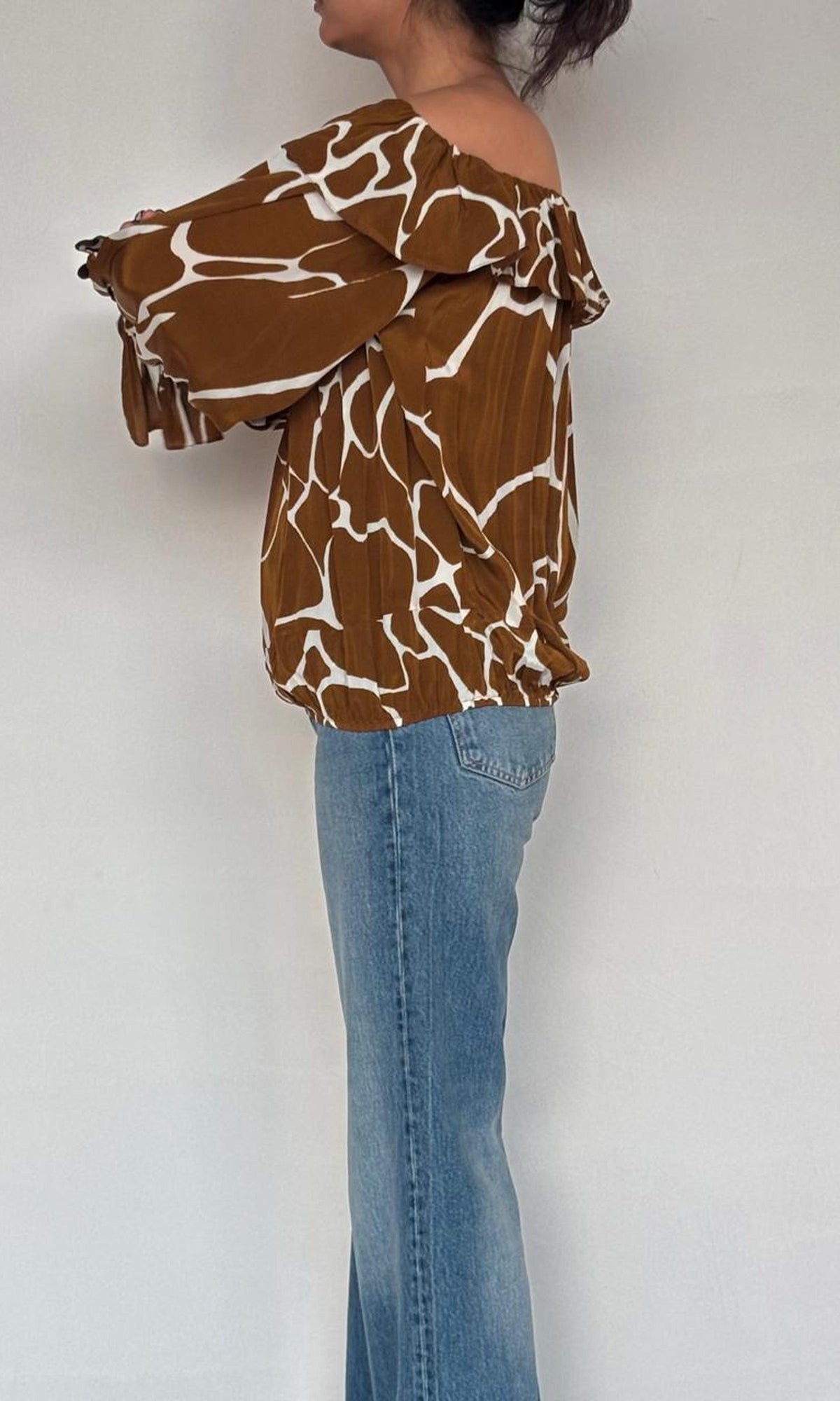 Rococo Sand | Fia Viscose Crepe Top | Brown
