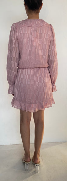 Rococo Sand | Long-Sleeve Short Dress | Pink