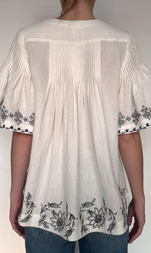 Womens | Jaci Cotton Double Cloth Gauze Eyelet Pintuck Embroidered Top | Black/White