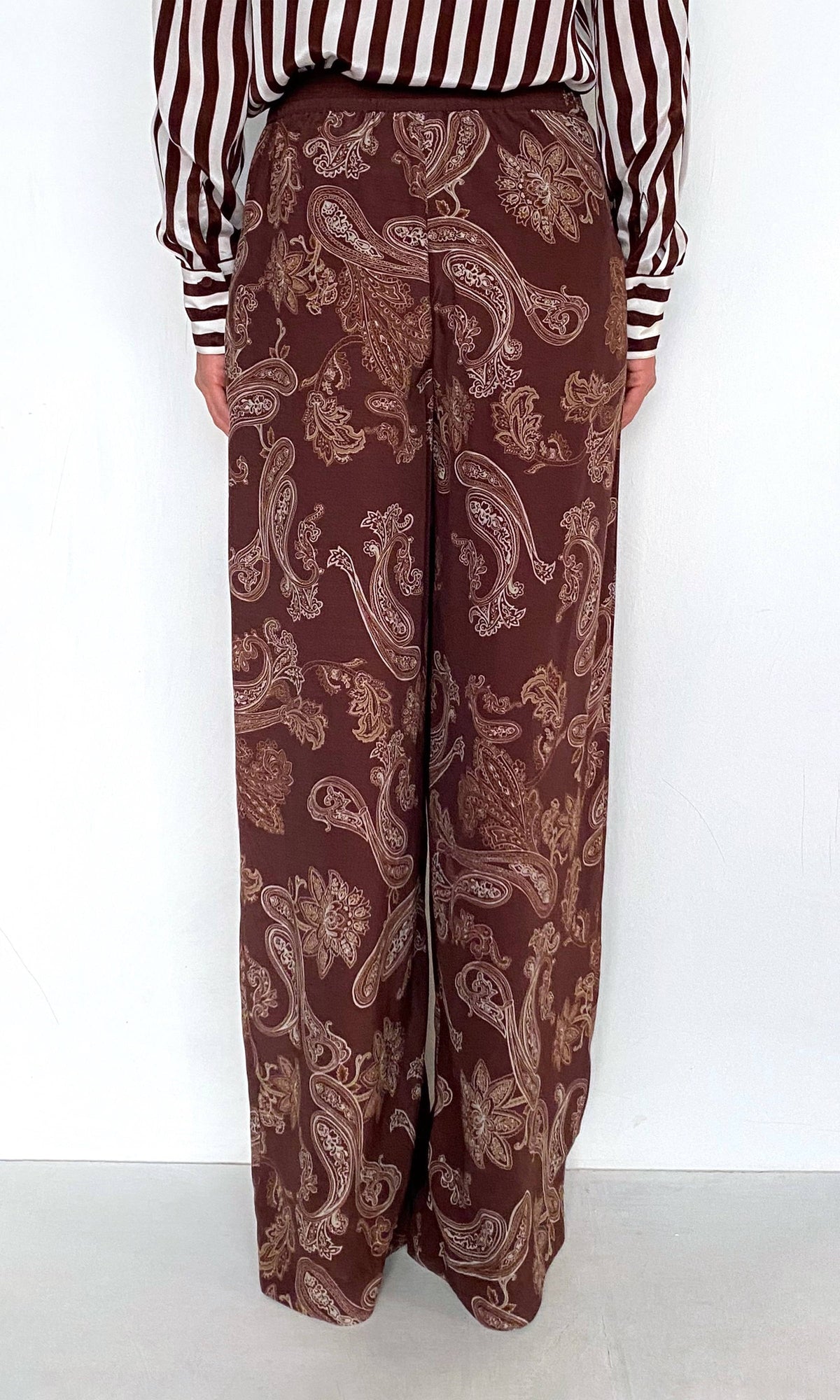 Rococo Sand | Orla Viscose Heavy Crepe Pants | Brown Beige
