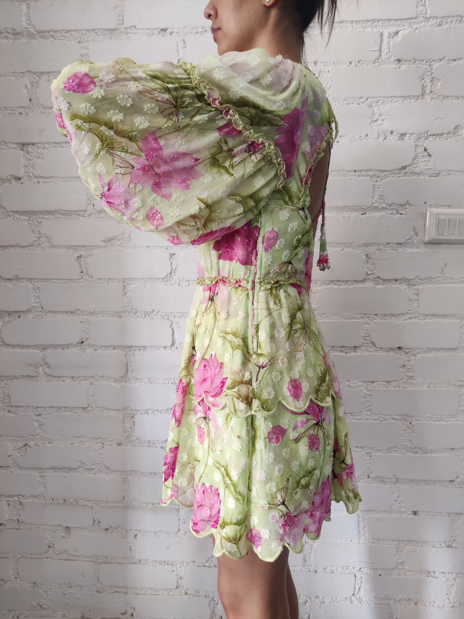 Rococo Sand | Ren Round-Neck Short Dress | Green/Lotus