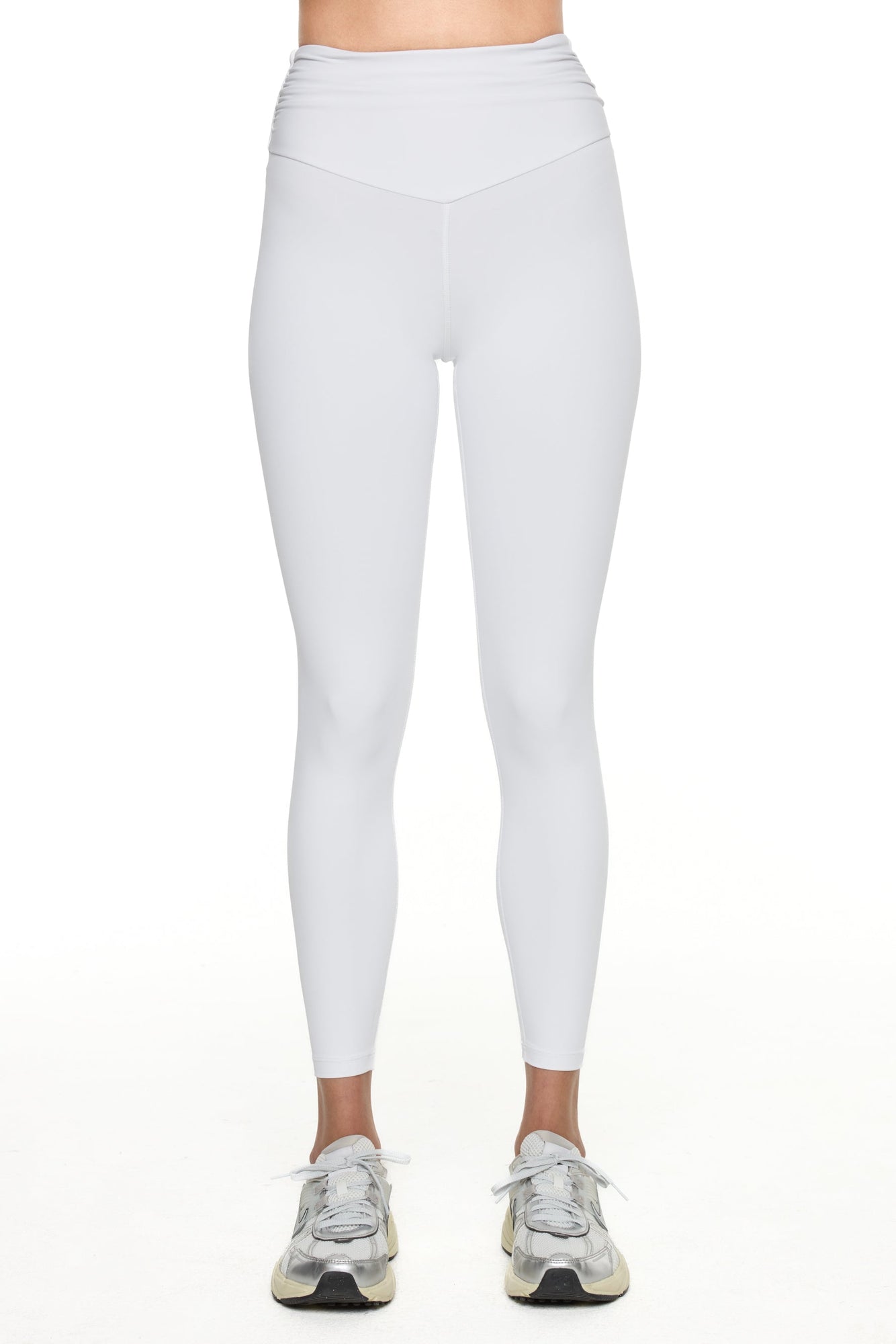 Muv Activewear | Ruched Leggings | White