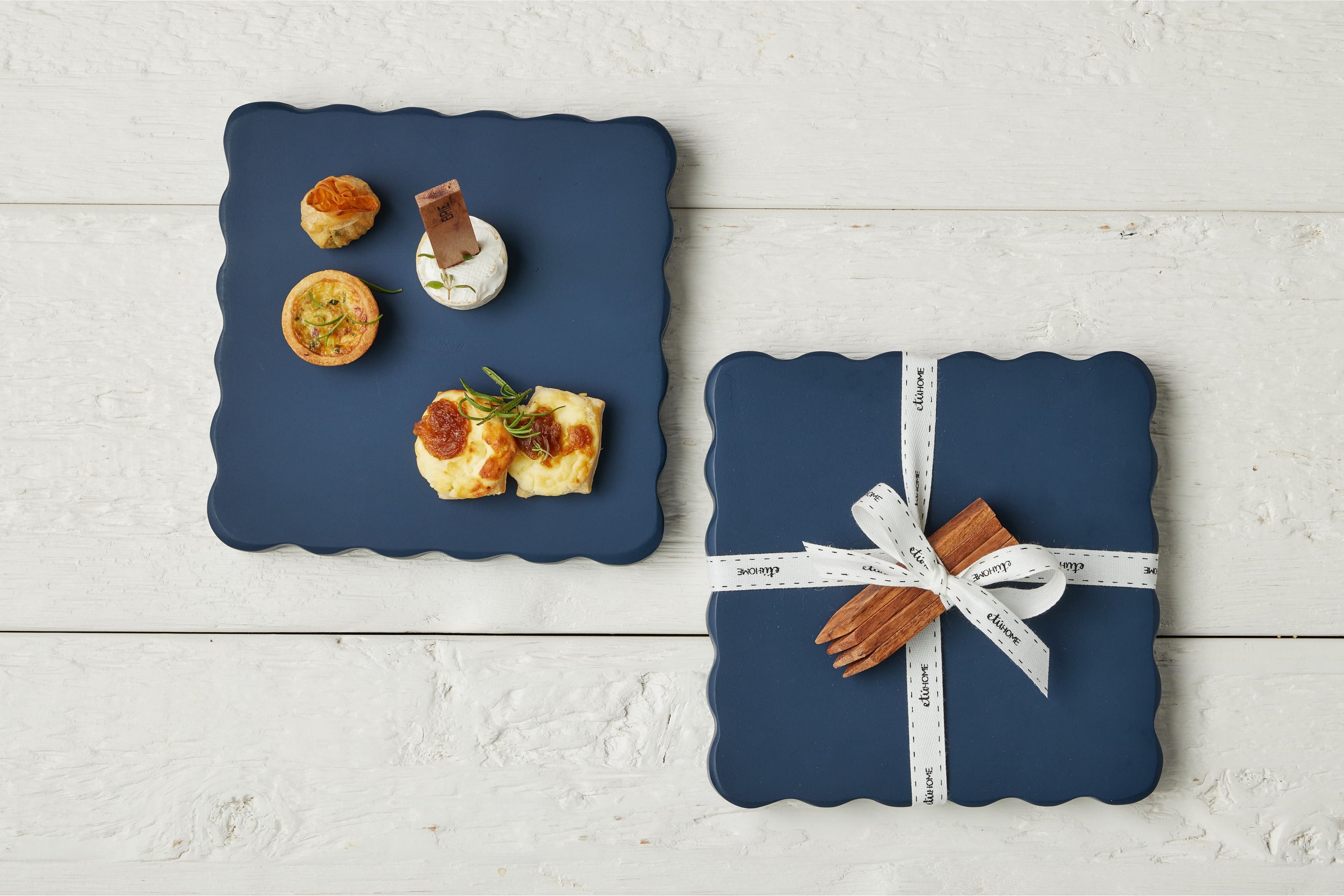 Square Scalloped Cheese Board with Cheese Markers | Navy Blue | Small