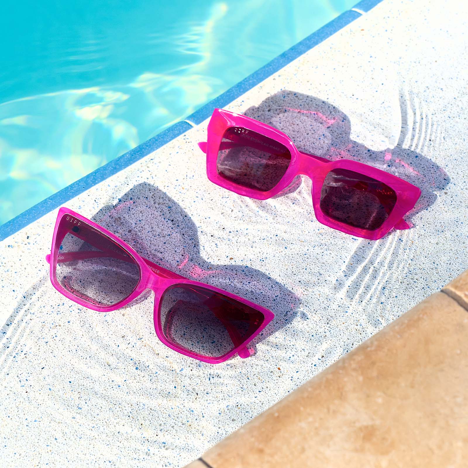 Womens | Alina Sunglasses | Bright Tulip | Grey Gradient Lenses