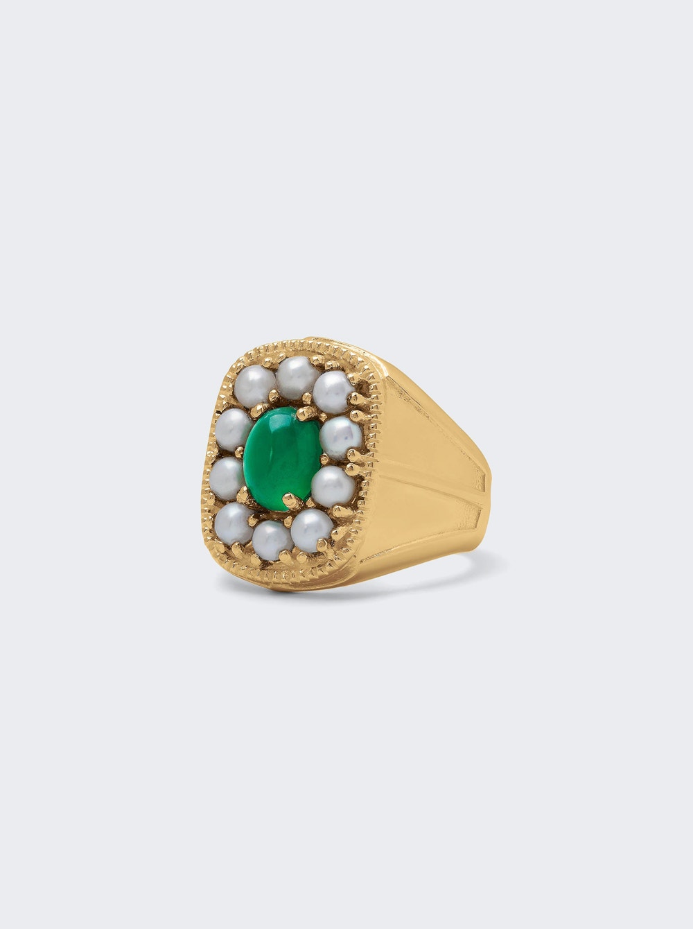 VEERT | The Royal Signet Ring | Yellow Gold
