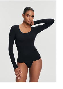 Scoop Neck Long Sleeve Top | Black